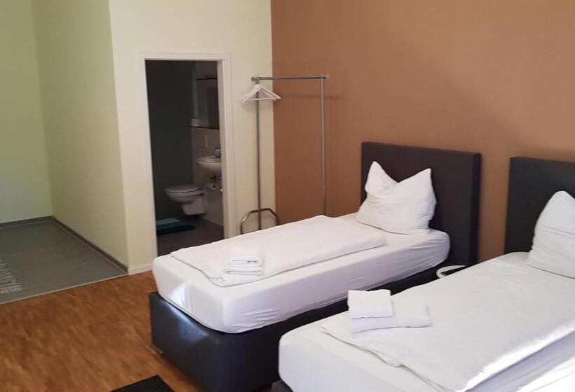 标准工作室, Gästehaus Schmitt