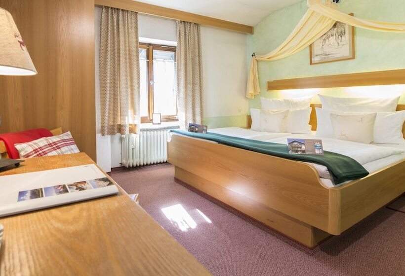 Семейный Номер, Jagerhof Garni