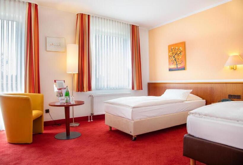 Номер Стандарт, Montana Hotel Mönchengladbach