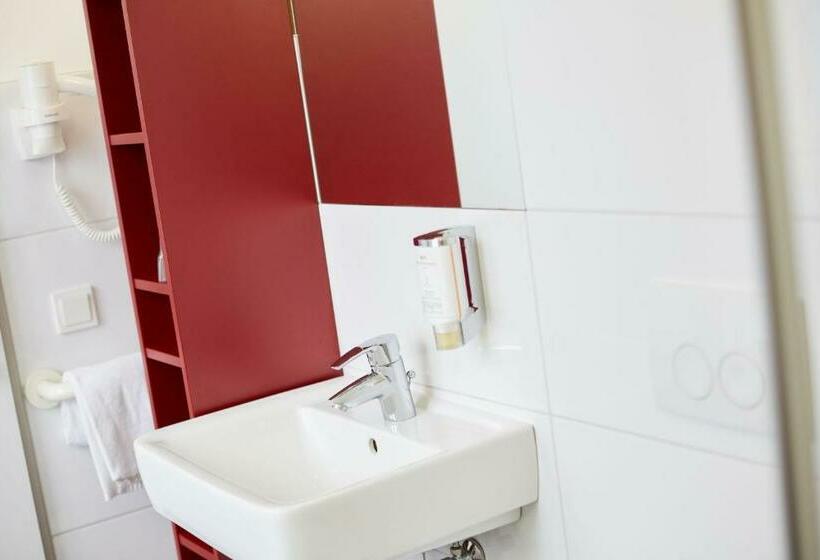 Номер Стандарт Индивидуальный, Townhouse Dusseldorf