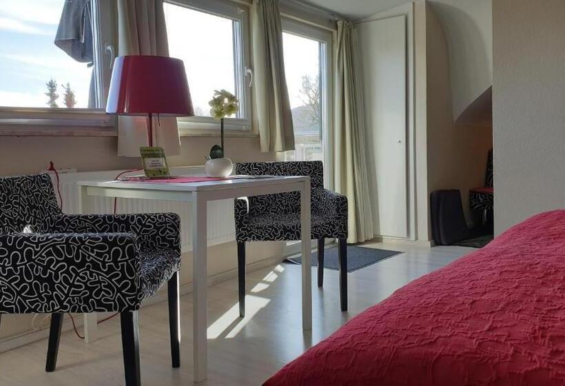 غرفة قياسية مزوَّدة بشُرفة, Gästehaus Am Sonnenhügel