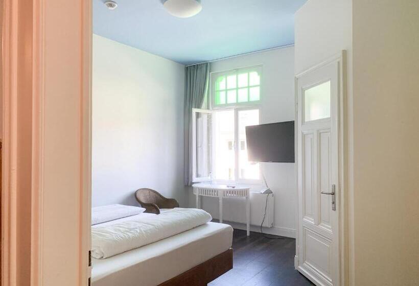 Номер Стандарт Индивидуальный, 2t Hotel Artgenossen