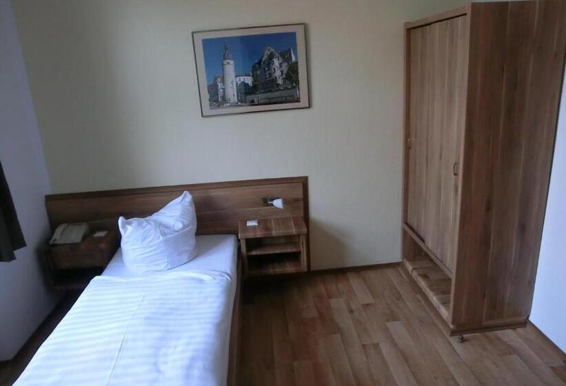 Номер Стандарт Индивидуальный, Schweizer Hof
