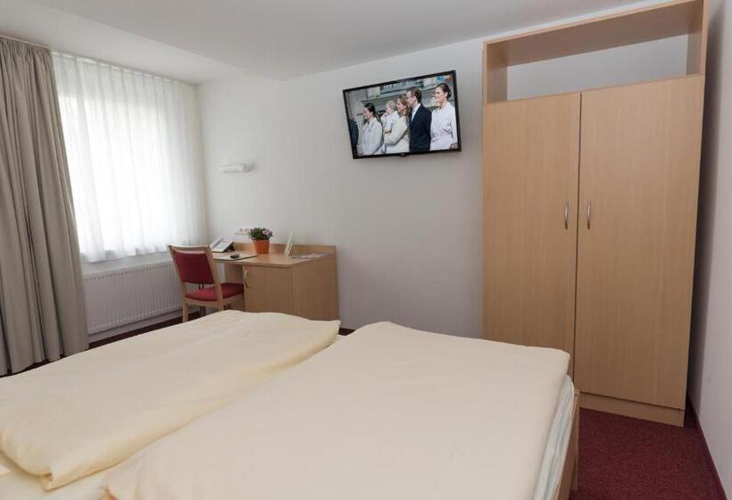 Quarto Familiar, Akademiehotel Jena