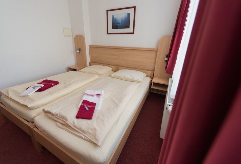 Quarto Estandar, Akademiehotel Jena