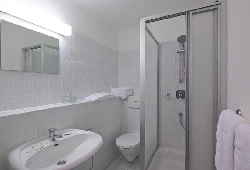 Апартаменты 2 Спальни, Alpha Apparthotel Leipzig Rötha