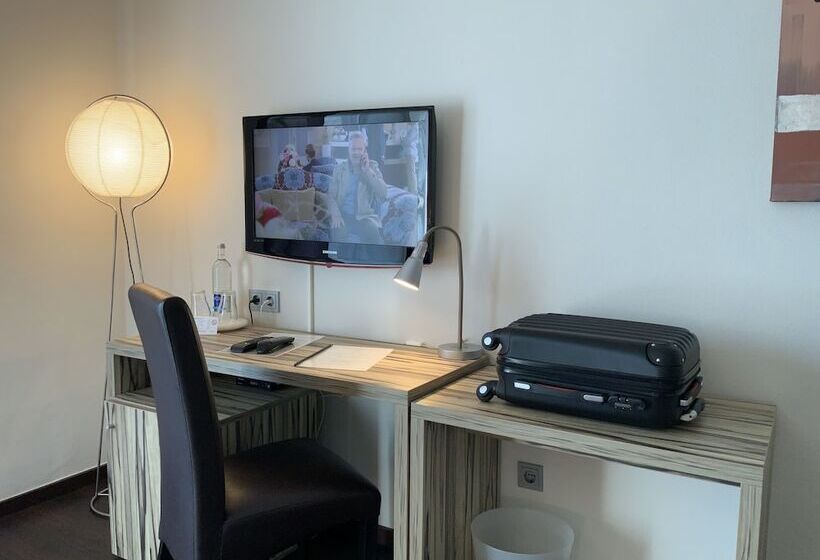 Номер Стандарт, Designhotel Im Südfeld