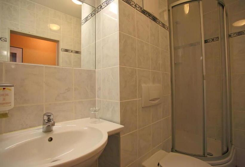 Standard Single Room, Restaurant Zum Babbelnit