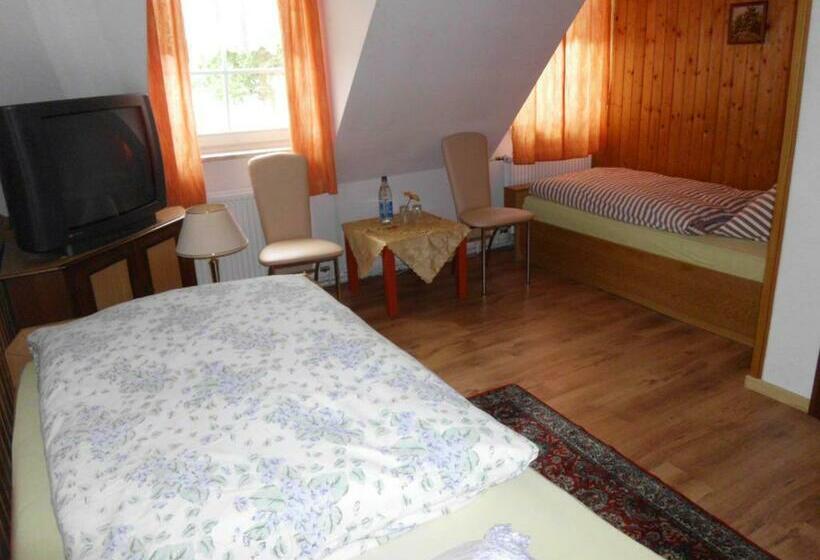 Номер Стандарт Индивидуальный, Zum Rücking