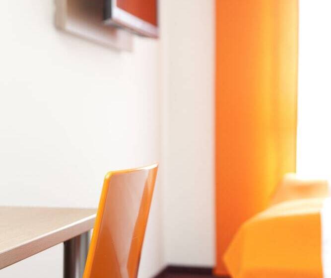 Номер Basic, Mcdreams Hotel Leipzig