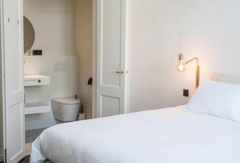 Номер Deluxe Кровать Кинг, B Guest Sleep & Retreat