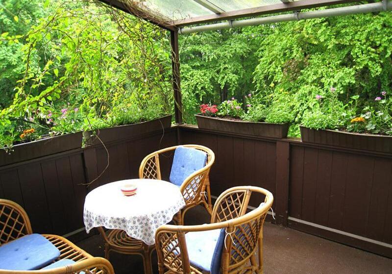 标准间, Pension Königswald