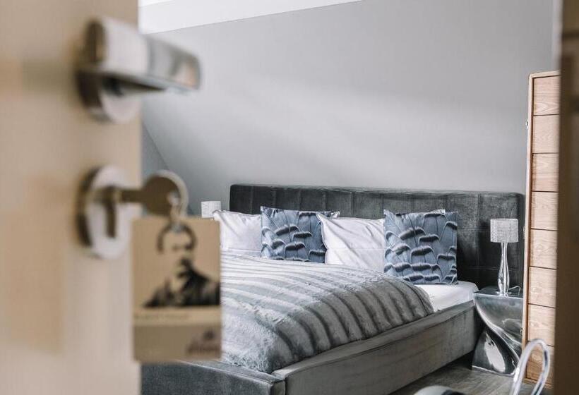 Номер Deluxe, Boutique Hotel Pfauen