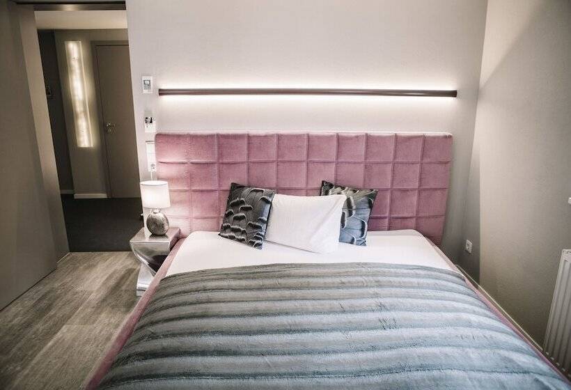 Номер Комфорт, Boutique Hotel Pfauen