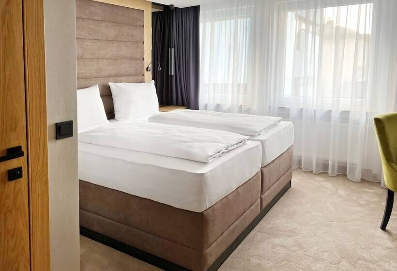 Номер Стандарт, Dormero Hotel Reutlingen