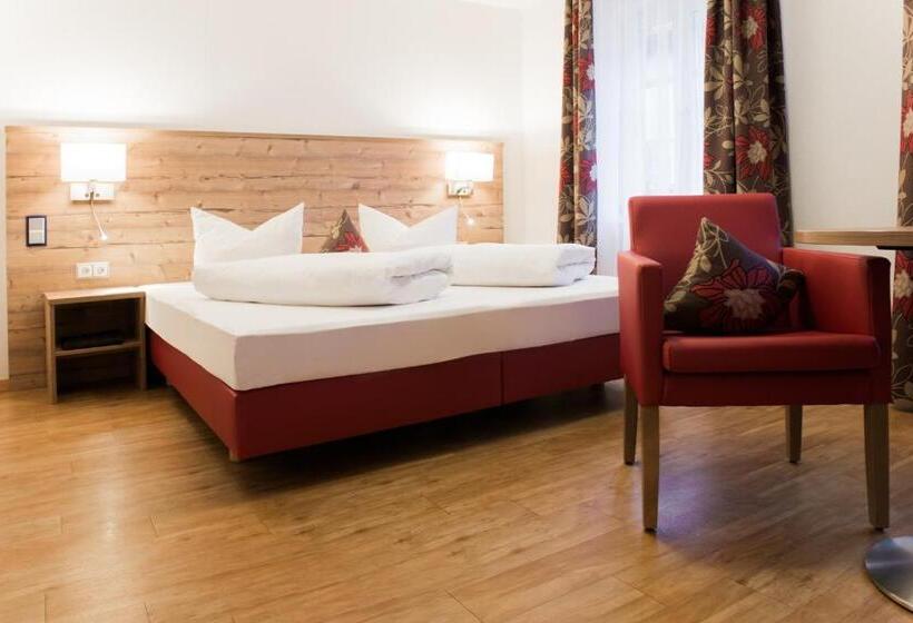 Номер Стандарт, Landgasthof Hotel Rebstock