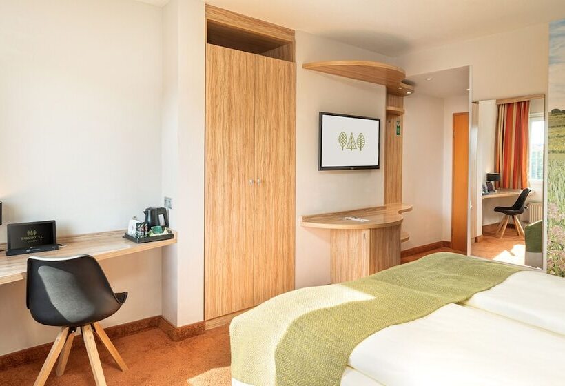 Номер Комфорт, Parkhotel Landau