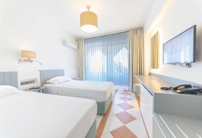 Номер Deluxe с Балконом, Arinnanda Otel
