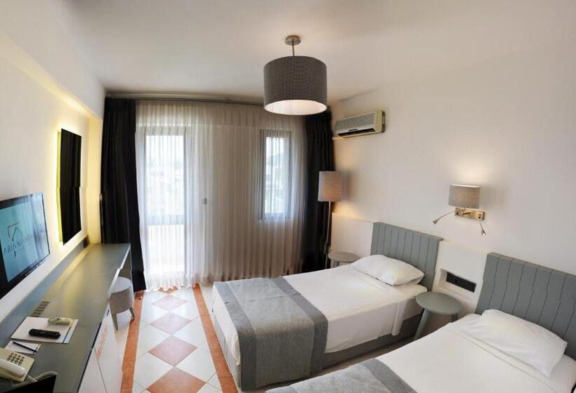 Номер Стандарт с Балконом, Arinnanda Otel