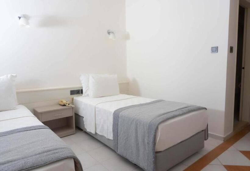 Номер Economy, Arinnanda Otel