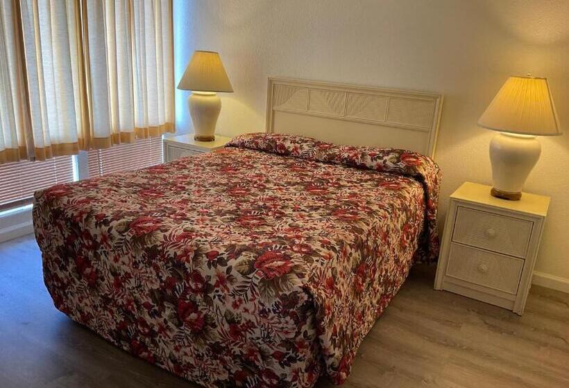 Family Suite, Front Street Inn