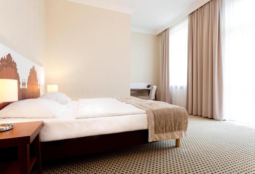 Номер Superior, Jantar Hotel & Spa By Zdrojowa