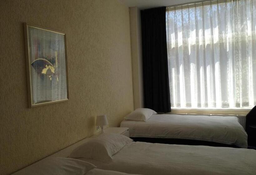 Четырехместный Номер Стандарт, New City Hotel Scheveningen