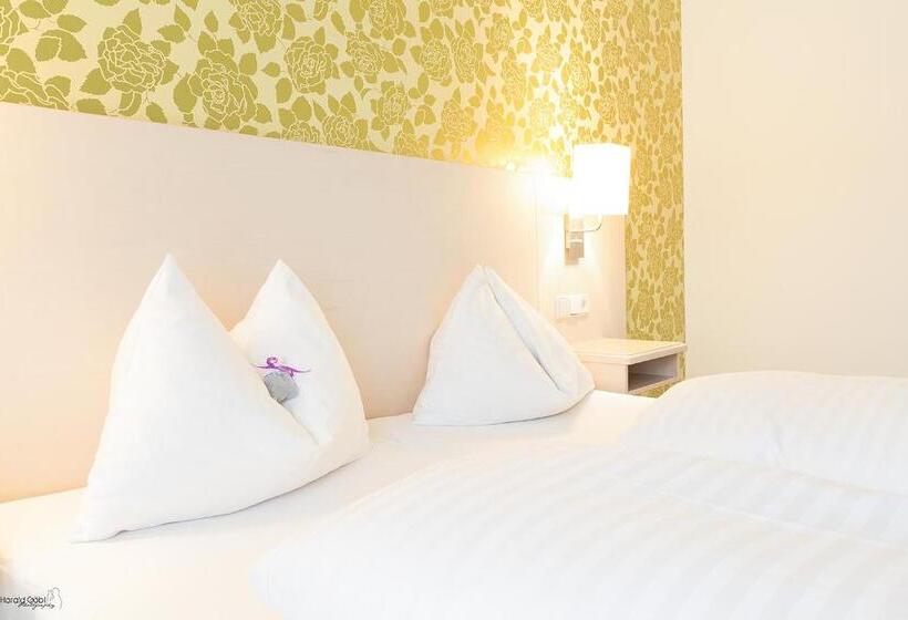 スーペリアールーム, Stadthotel Gürtler