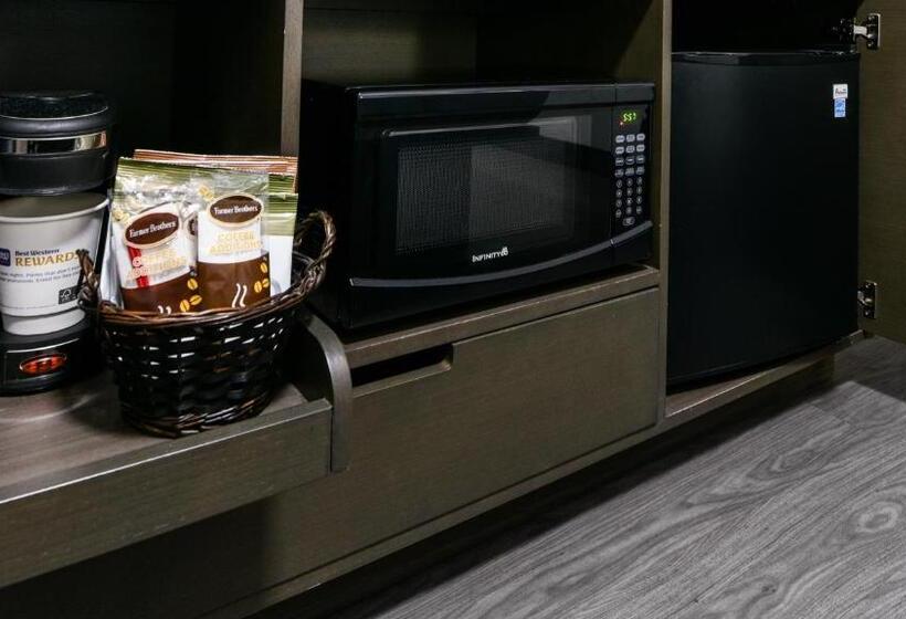 패밀리 룸, Sunset West Hotel, Surestay Collection By Best Western