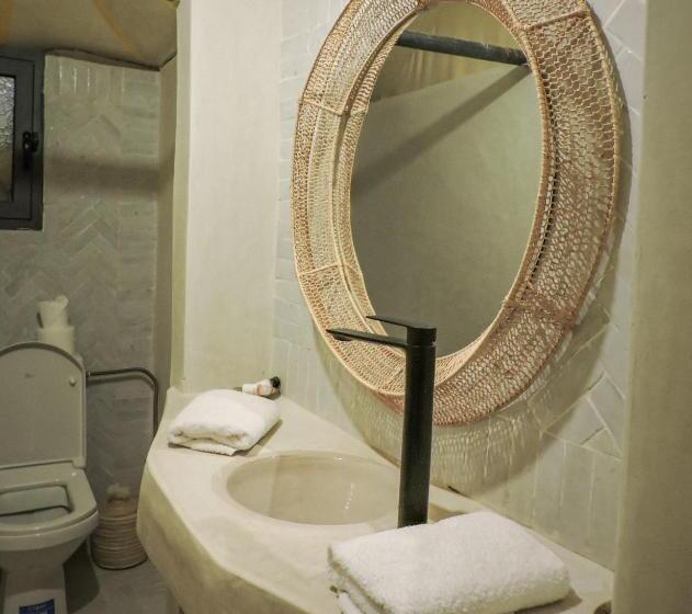 Трехместный Номер Deluxe, The Luxury Erg Safari Camp