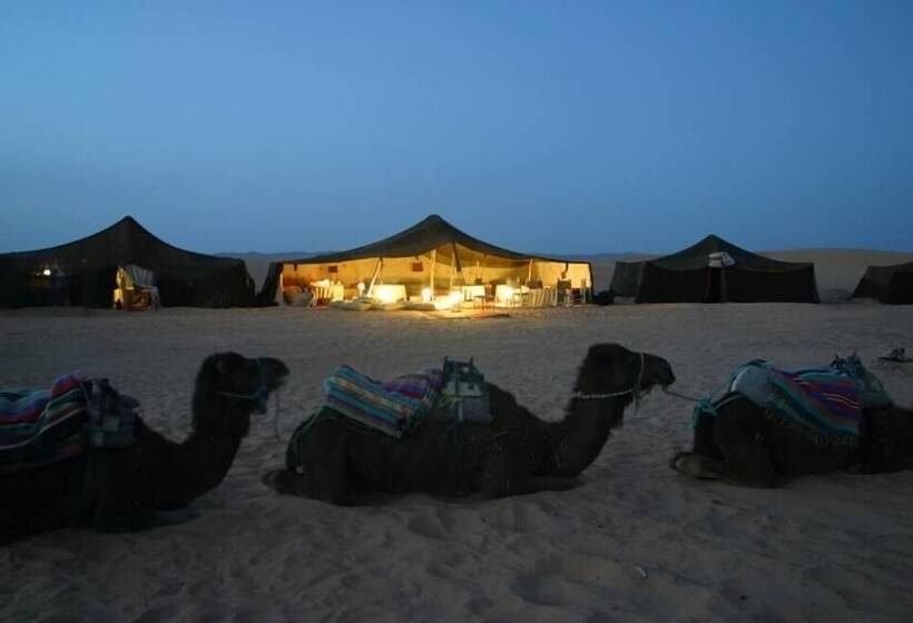 Standard Tent, Auberge Derkaoua