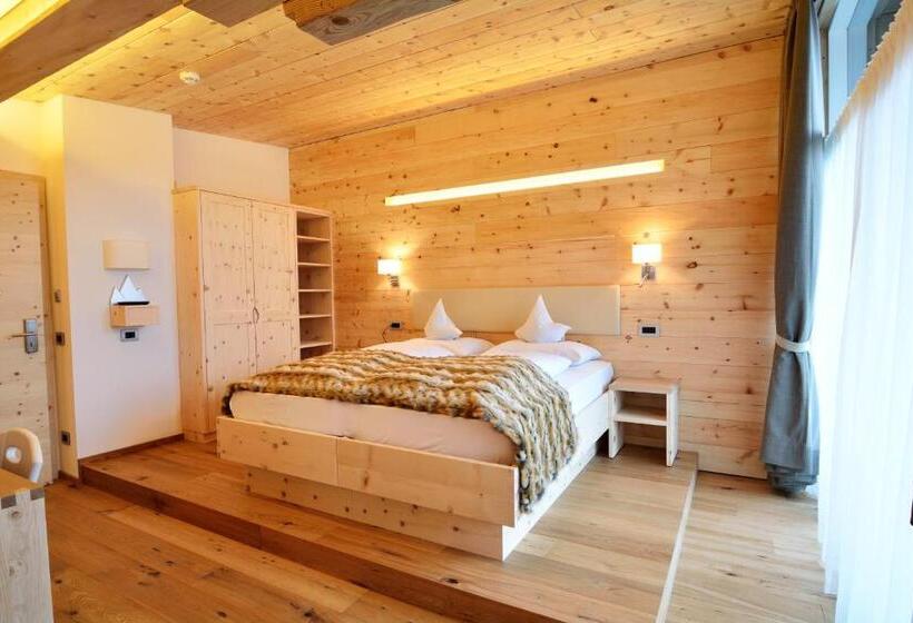 Полулюкс, Chalet Elisabeth Dolomites Alpin & Charme