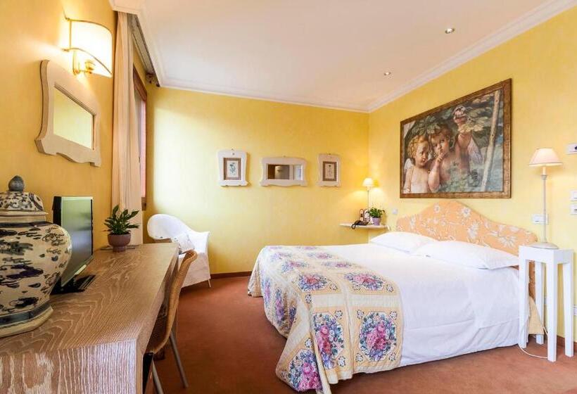 标准间, Charming Hotel Dei Chiostri