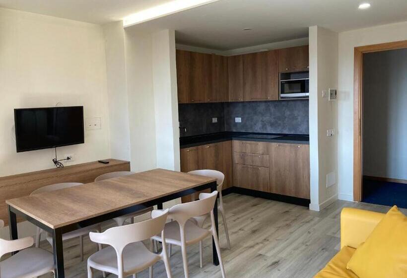 Апартаменты 1 Спальня с Балконом, & Residence Montana