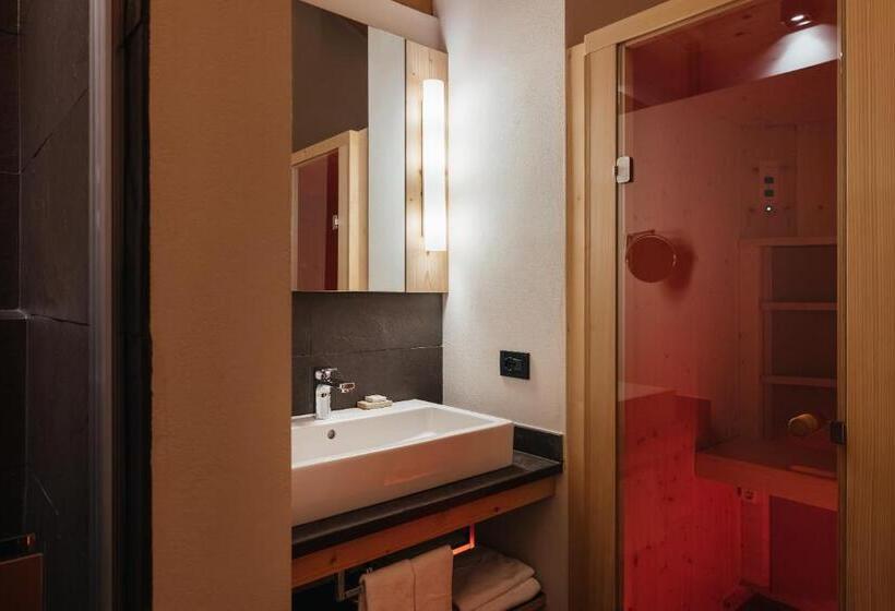 Люкс Deluxe 2 Спальни, Lagació Hotel Mountain Residence