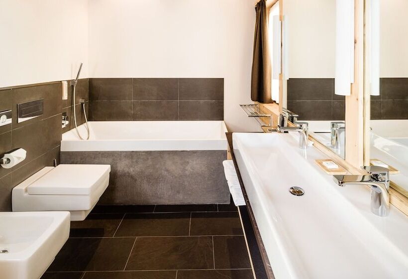 Люкс Вид на Горы, Lagació Hotel Mountain Residence