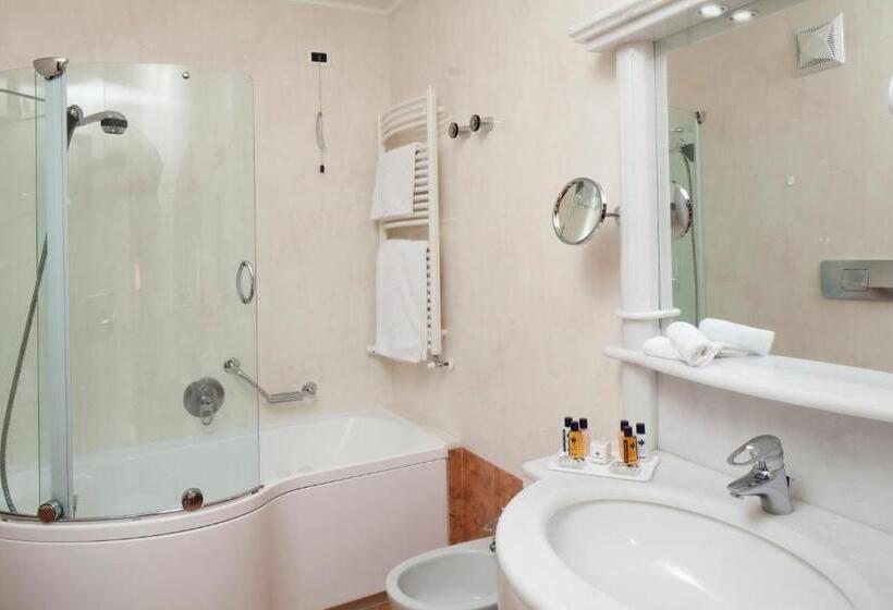 Номер Deluxe с Гидромассажем, Sporthotel Arabba