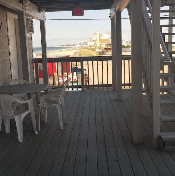 ダブルベッドのスタンダードシングルルーム, Sandcastle Beachfront Inn
