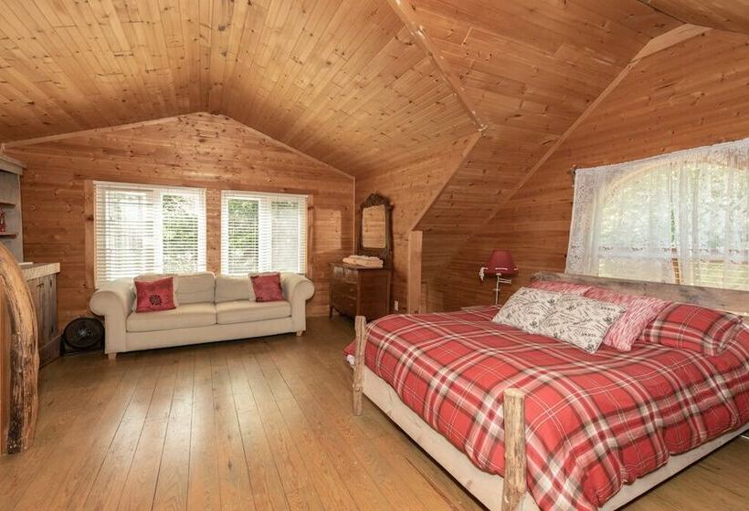 4间卧室的房子, Aisling Lakehouse