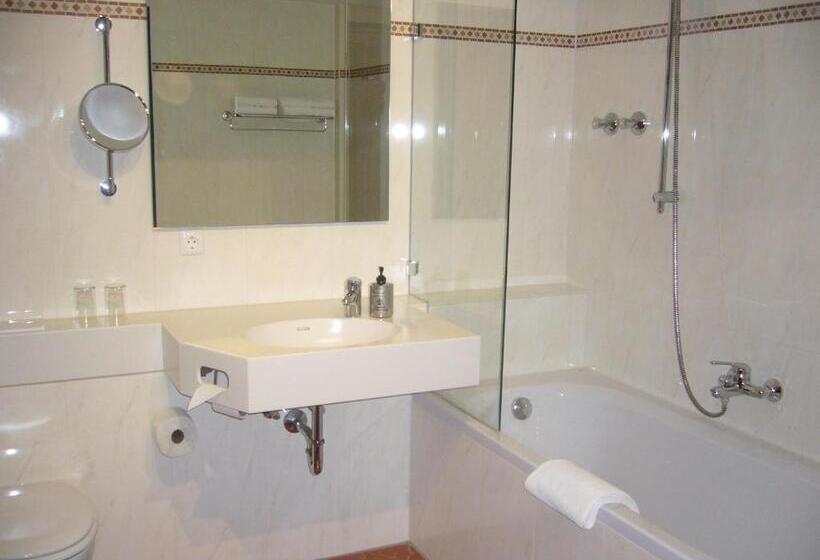 Номер Стандарт Трехместный, Alpenhotel Pfaffenwinkel
