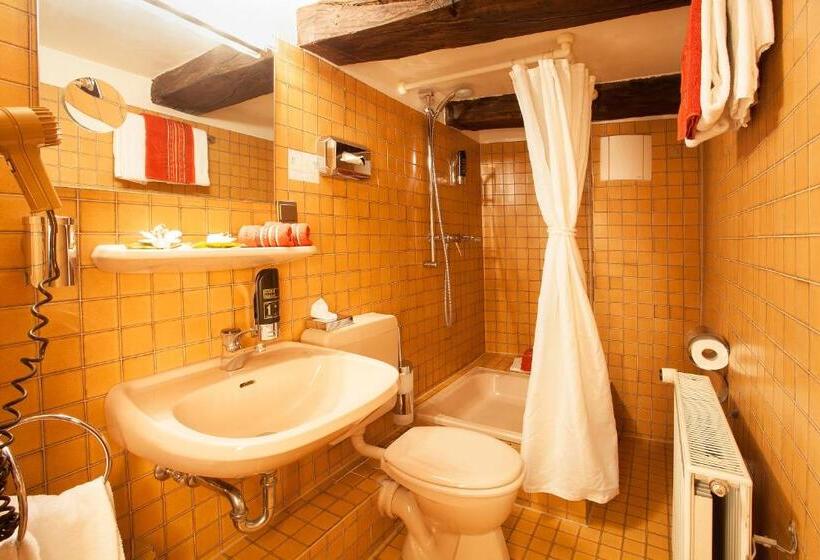 Номер Стандарт, Ritter St. Georg