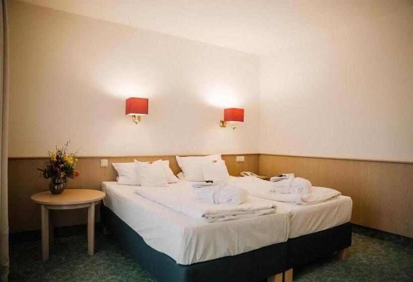Номер Стандарт, Landhotel Waldhaus