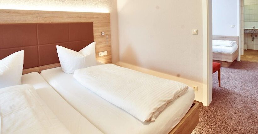 Четырехместный Номер Стандарт, Das Landhotel Am Trätzhof Fulda