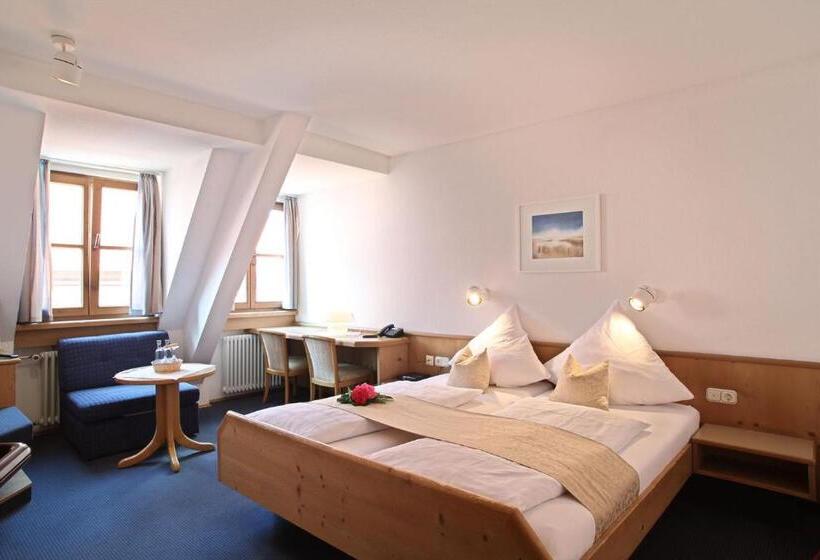 Номер Стандарт, Gasthof Traubenbrau