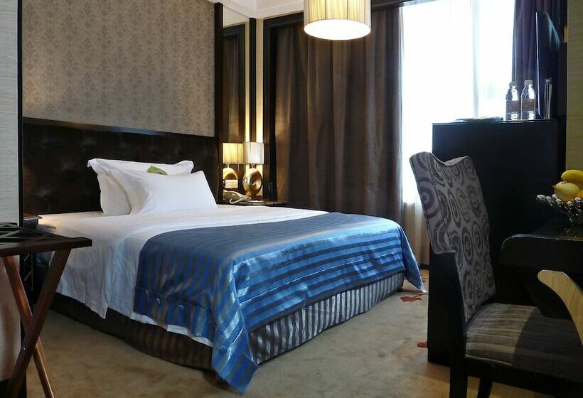 Номер Economy, Dongguan Silver World Garden