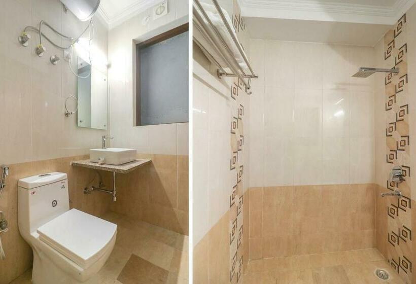 Трехместный Номер Классика, Collection O Comfort Residency Near Artemis Hospital