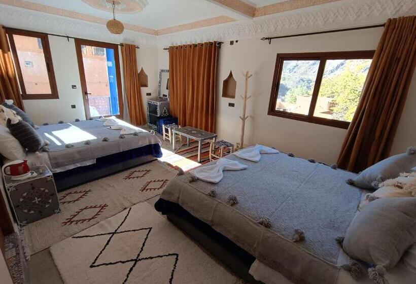 Четырехместный Номер Стандарт, Riad Otos Views