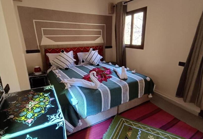 Номер Стандарт с Балконом, Riad Otos Views