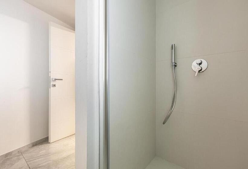 Quarto Quádruplo Estandar, Krono Relais