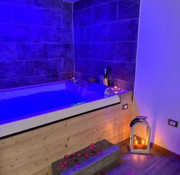 Люкс с гидромассажем, Residenza Riva Wellness Apartment Spa